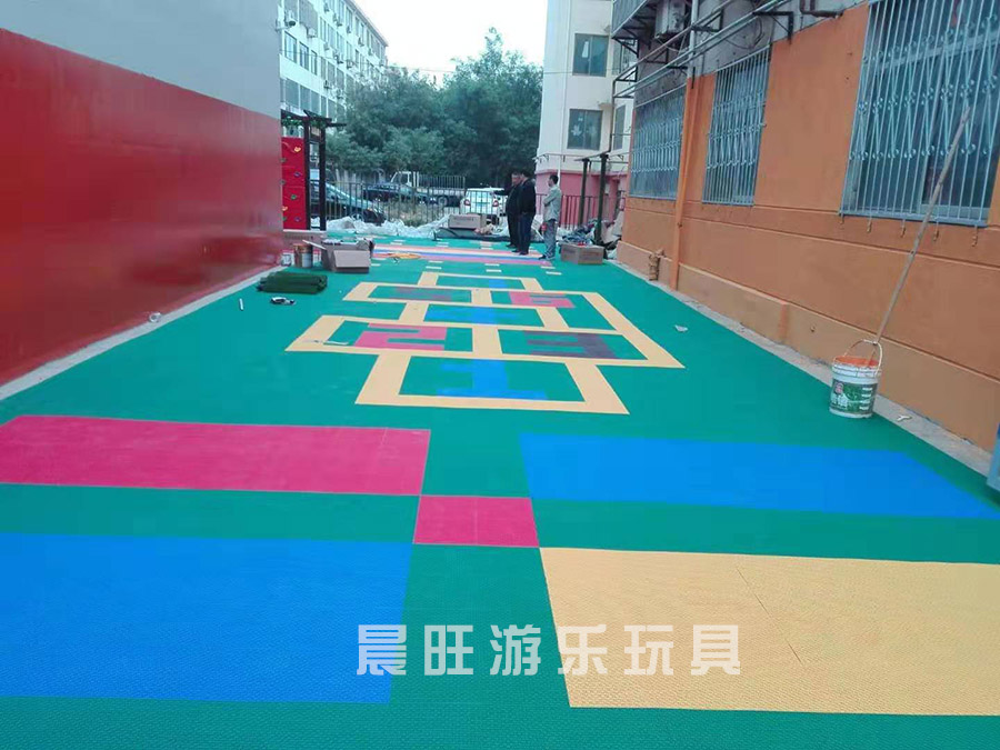 陜西公園大型滑梯哪家價(jià)格實(shí)惠技術(shù)雄厚